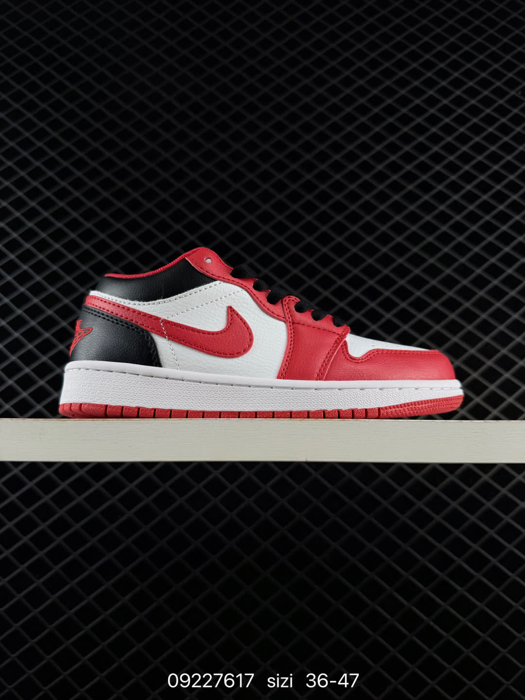 Air Jordan 1 Low AJ1-553558